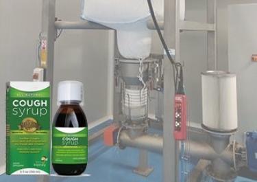 Discharge of bags for feeding a mixing tank