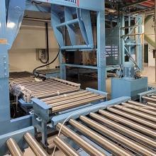 A SmashR® Conv, uma máquina automatizada de descompactação de sacos a granel, otimiza a produtividade através da gestão automática dos ciclos de massagem e descarregamento, reduzindo a carga de trabalho manual e aumentando a segurança dos operadores.