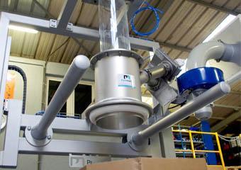 remplissage-octabins-confinement-poudres-conditionnement-deteceur-magnetique.png Détecteur magnétique - Palamatic Process