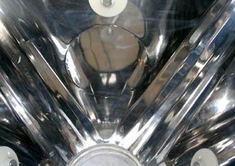 revetement-teflon-poli-miroir-conteneur-industriel.jpg revêtement téflon poli-miroir conteneur industriel